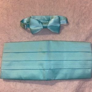 Mens Satin Tuxedo Cummerbund and Bow Tie Set